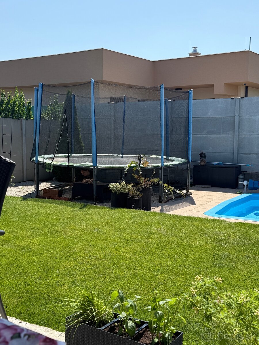 Trampolina