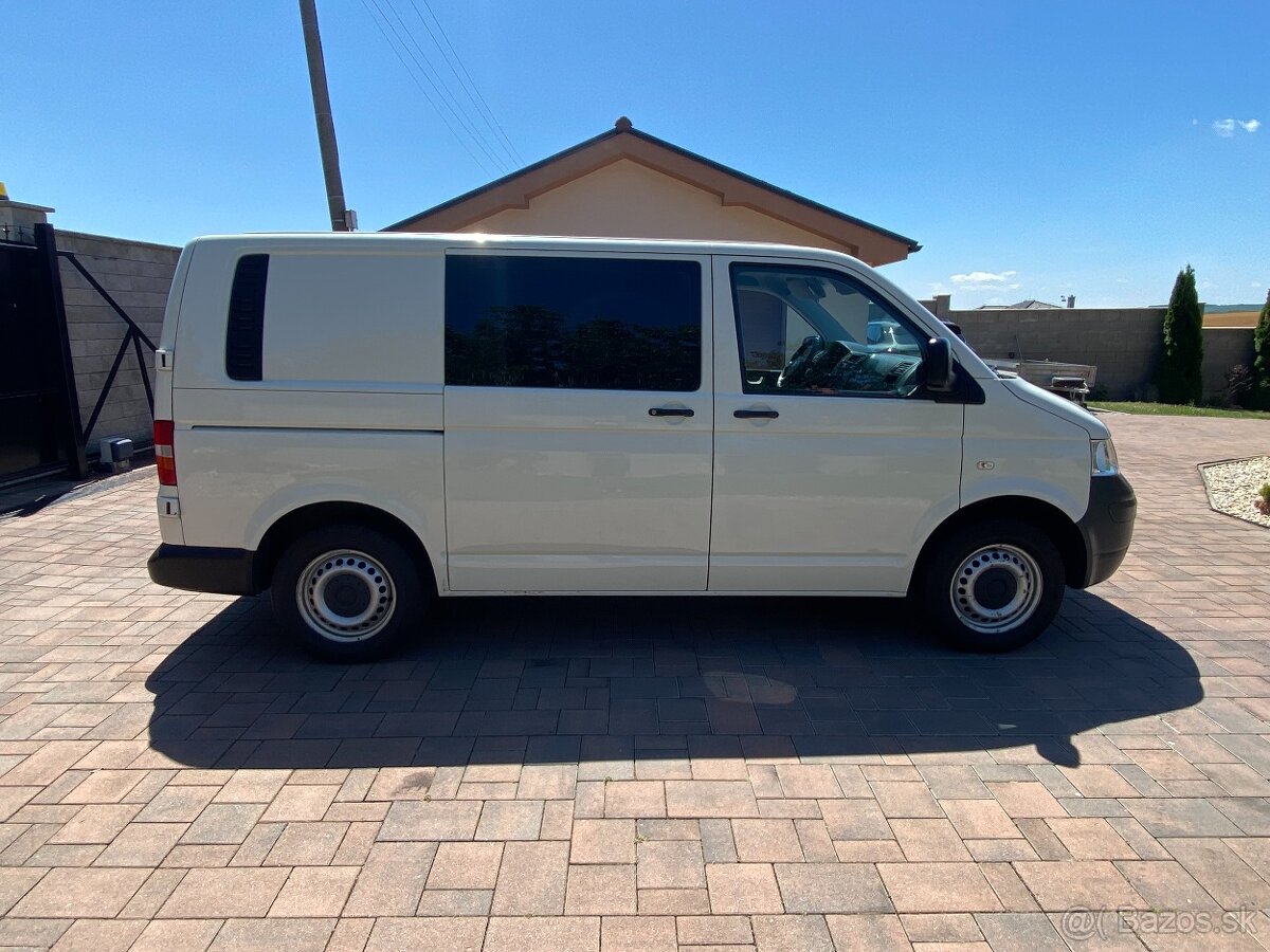 Predám VW Transporter T5 2,5 TDi, 4x4