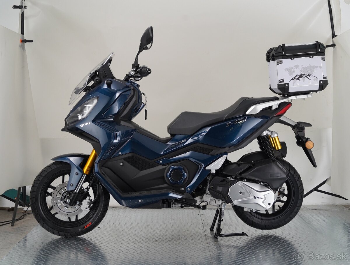 ADAMOTO 125 ADV
