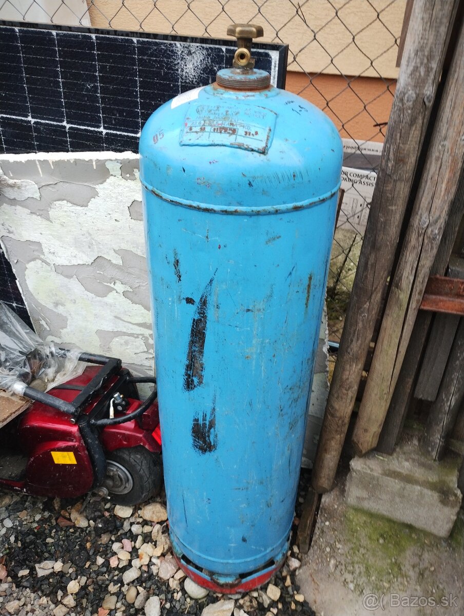 Predám veľkú plynovú fľašu váha 34kg