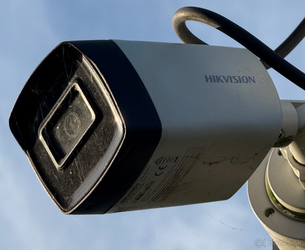 12 kamerový set HIKVISION s príslušenstvom