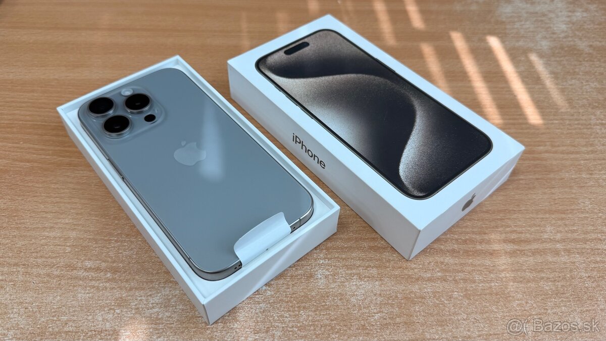 iPhone 15 pro 256gb natural titanium