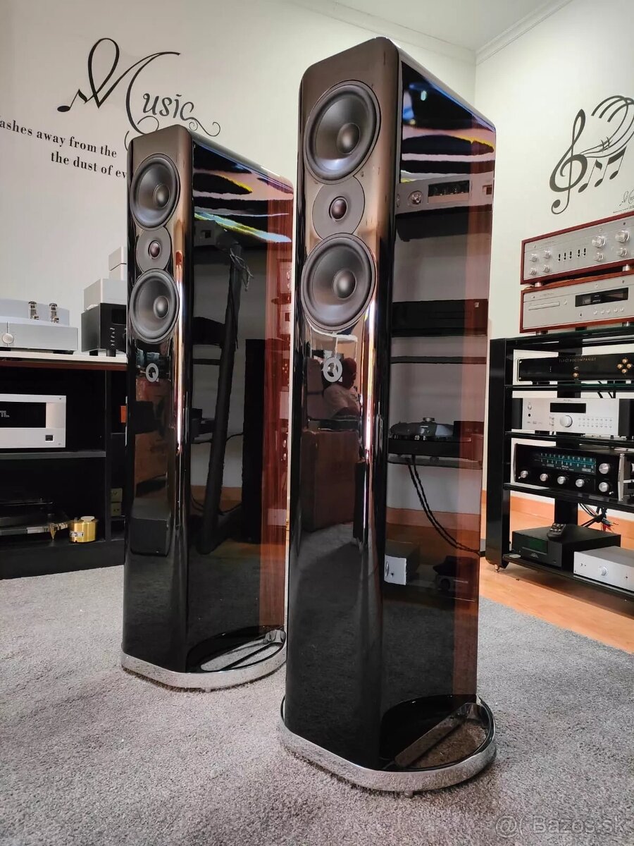 Q ACOUSTICS CONCEPT 500 Stojanový reproduktor