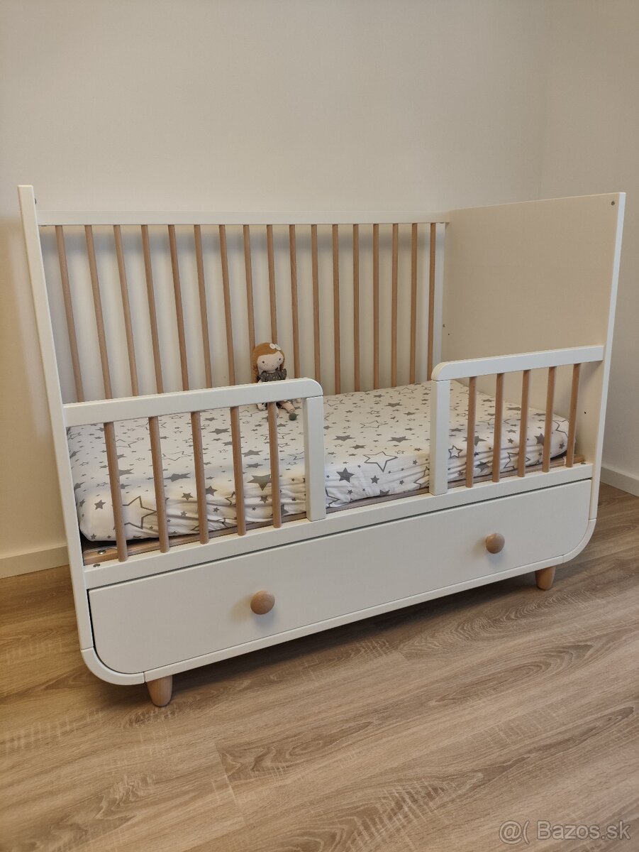 Detská postieľka IKEA Myllra + Matrace: SKÖNAST a PLUTTIG