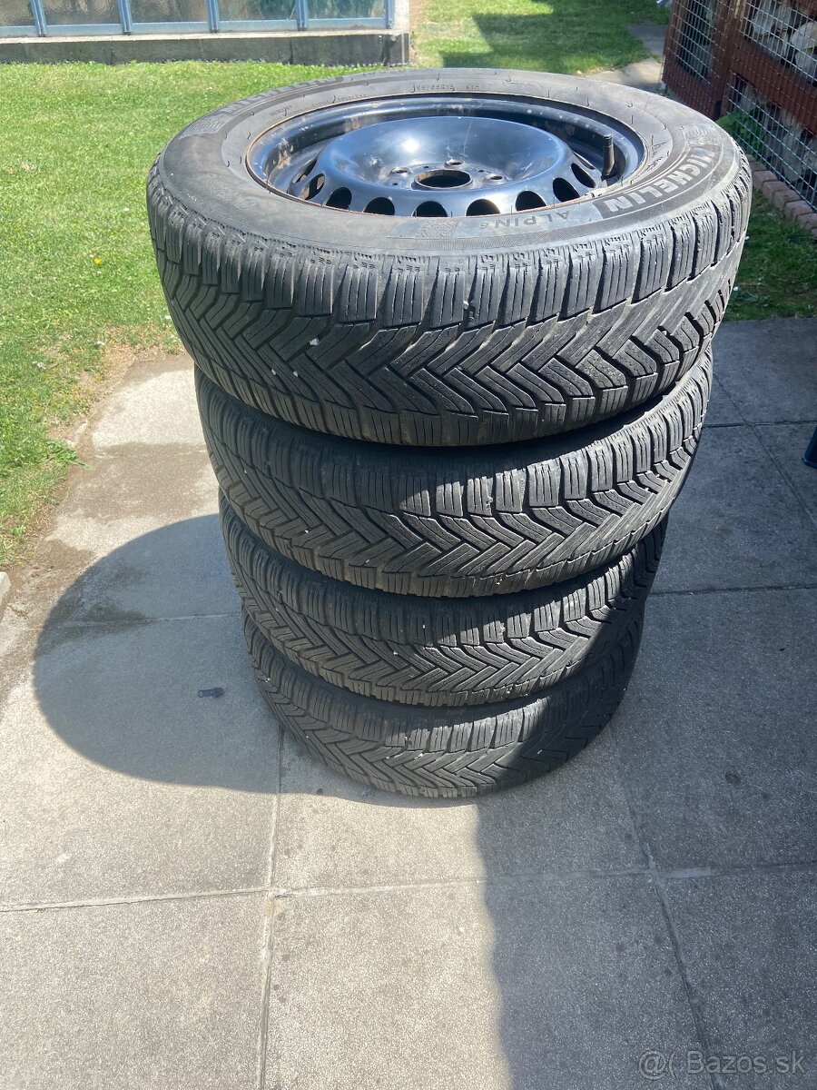 Predam plechove disky15 a zimne gumi