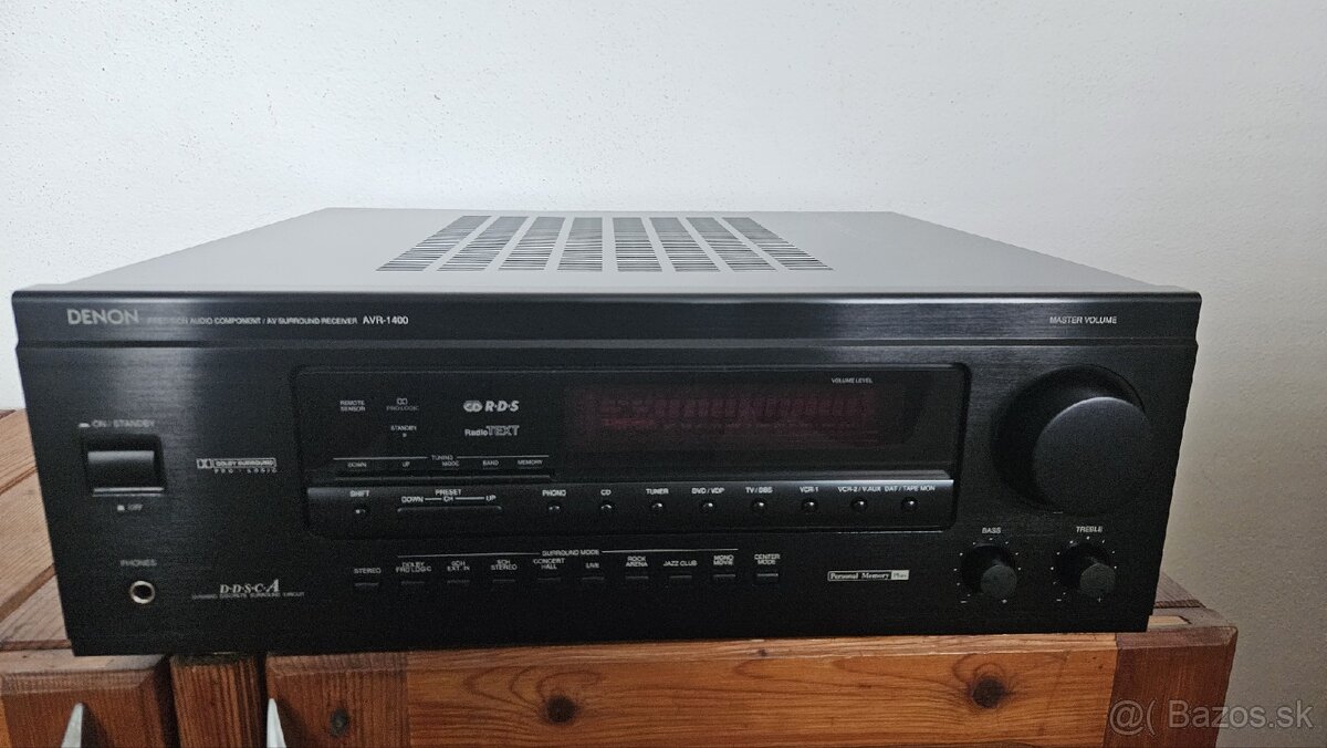 Denon AVR 1400
