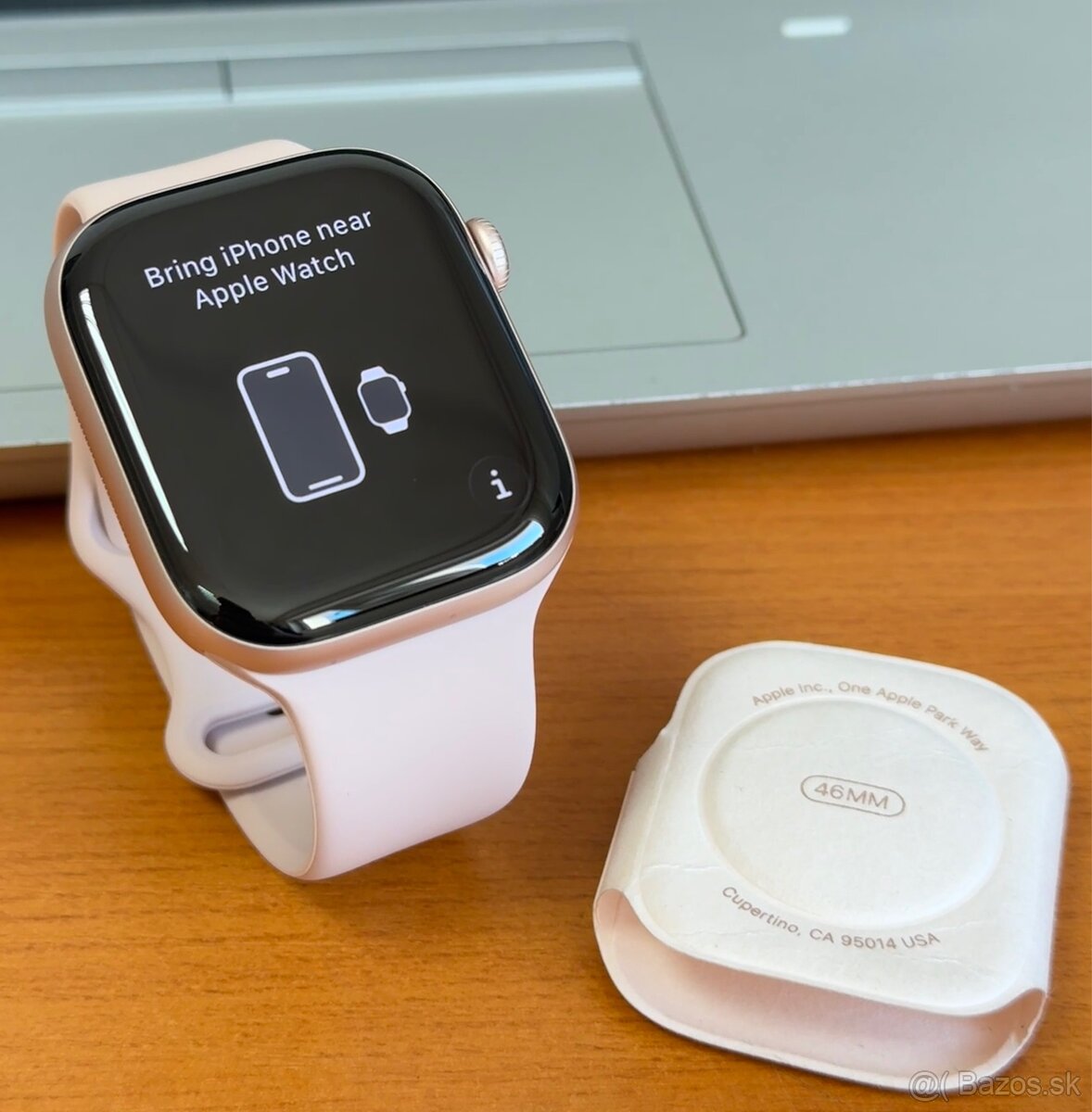 Apple Watch 11 Rose Gold 46mm - nové, neaktivovane