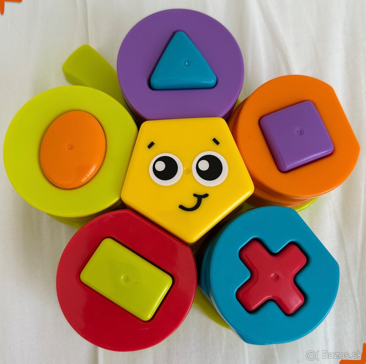 Skladacie puzzle KVETINA zn.Playgro s TVARMIi za 5E