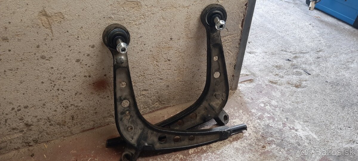 Ramena na Bmw e46 xi a xd