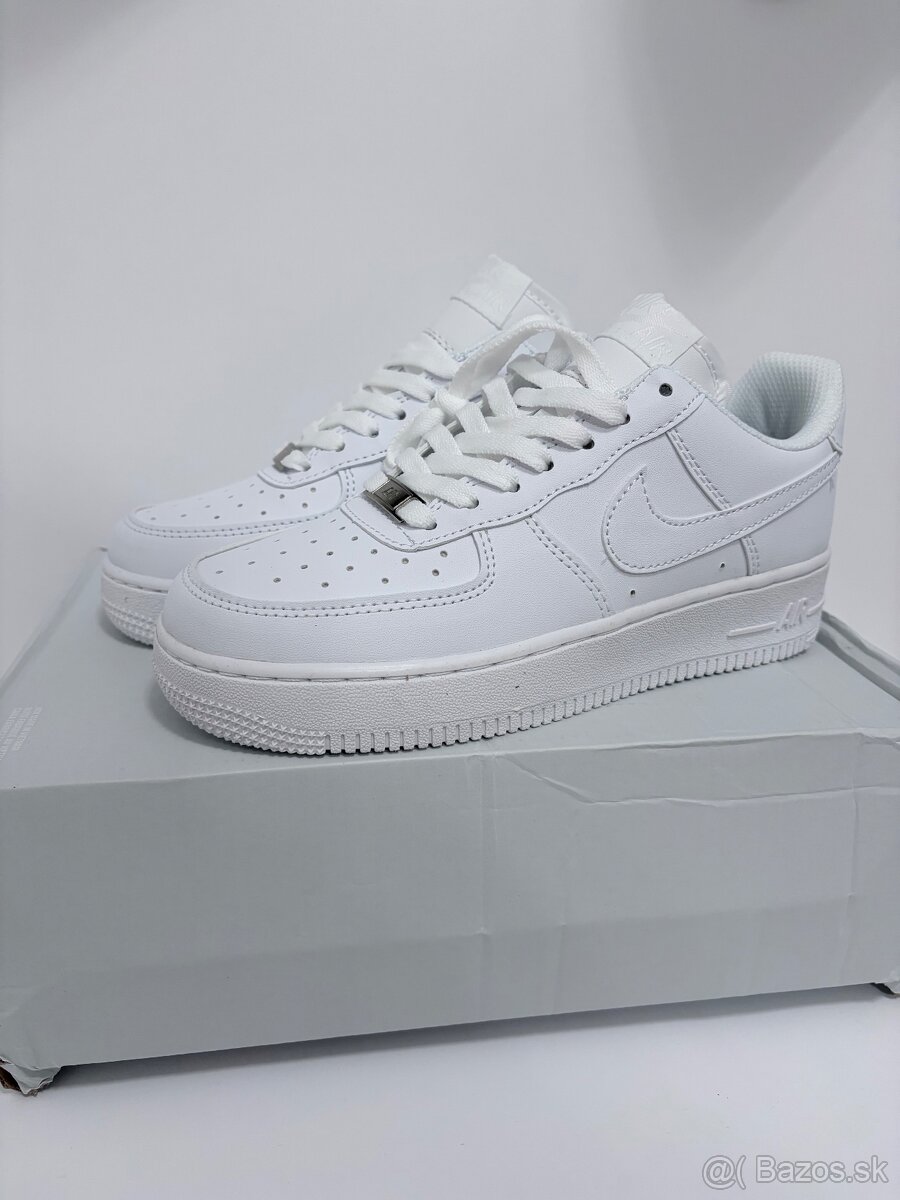 Nike AirForce 1