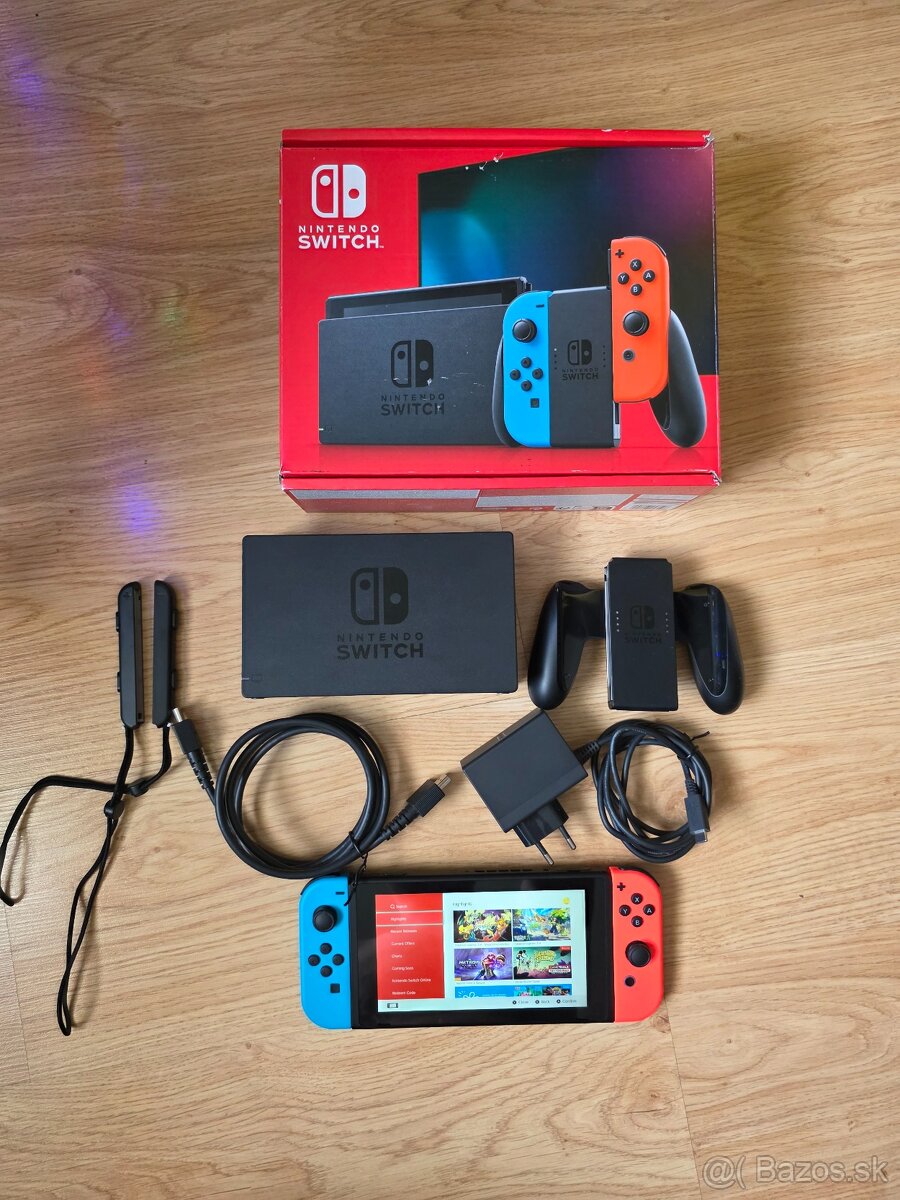 Nintendo Switch + Pro controller + 256 GB pamäťová karta