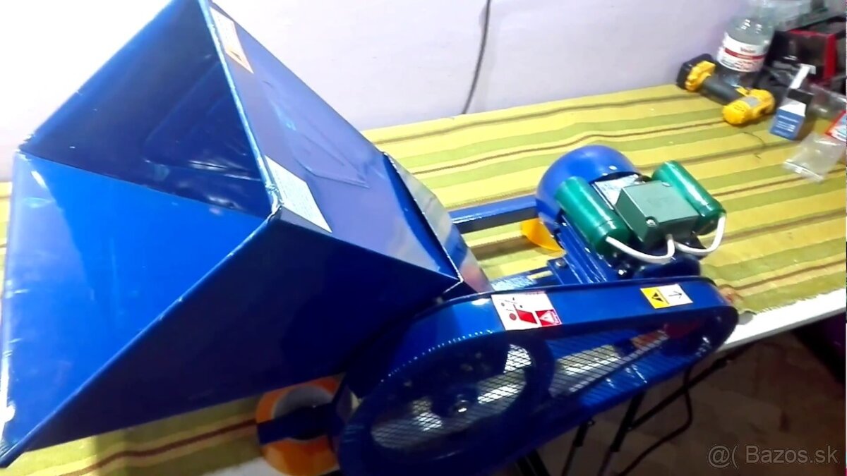 Elektricky drvic ovocia