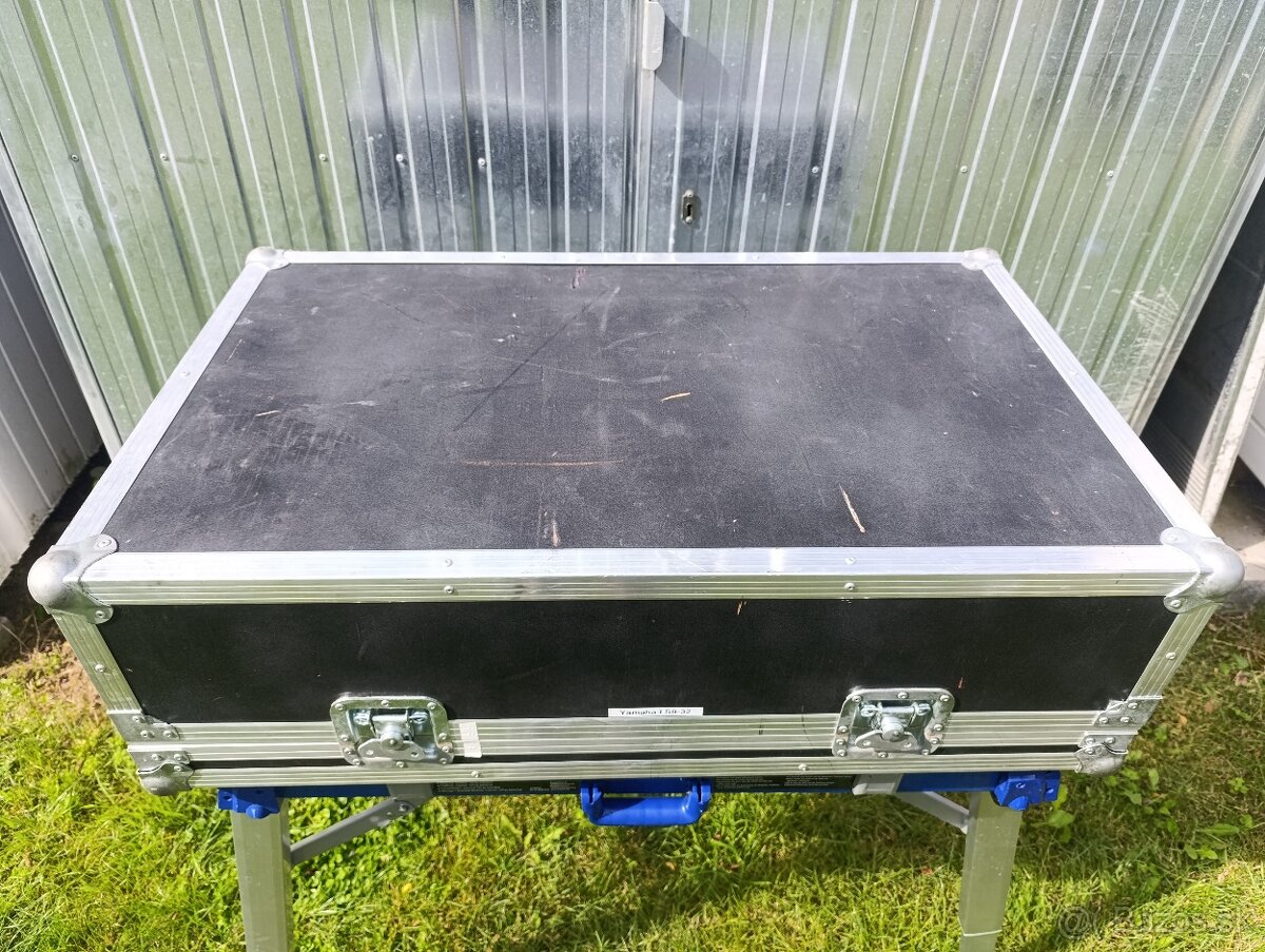 Predám digitálny mixpult Yamaha LS9-32