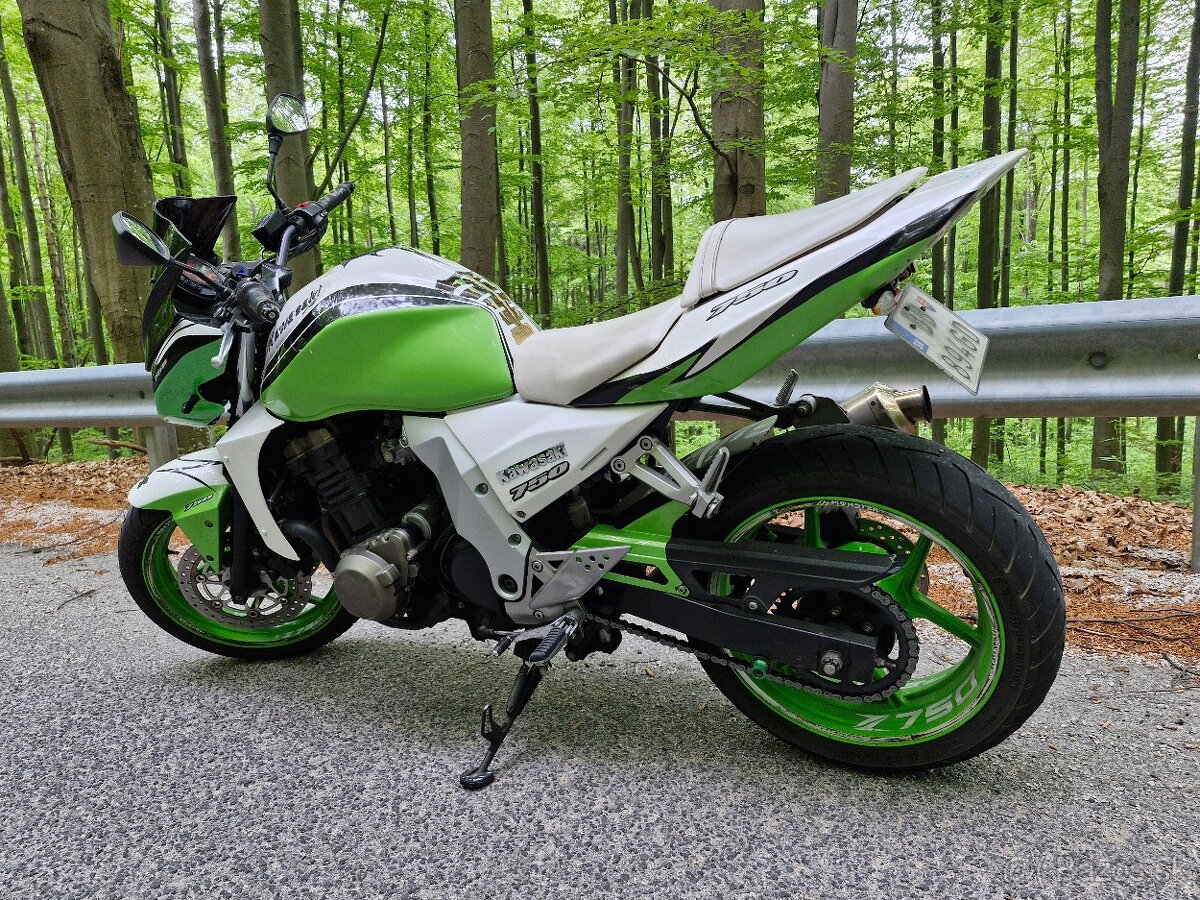 Kawasaki Z750