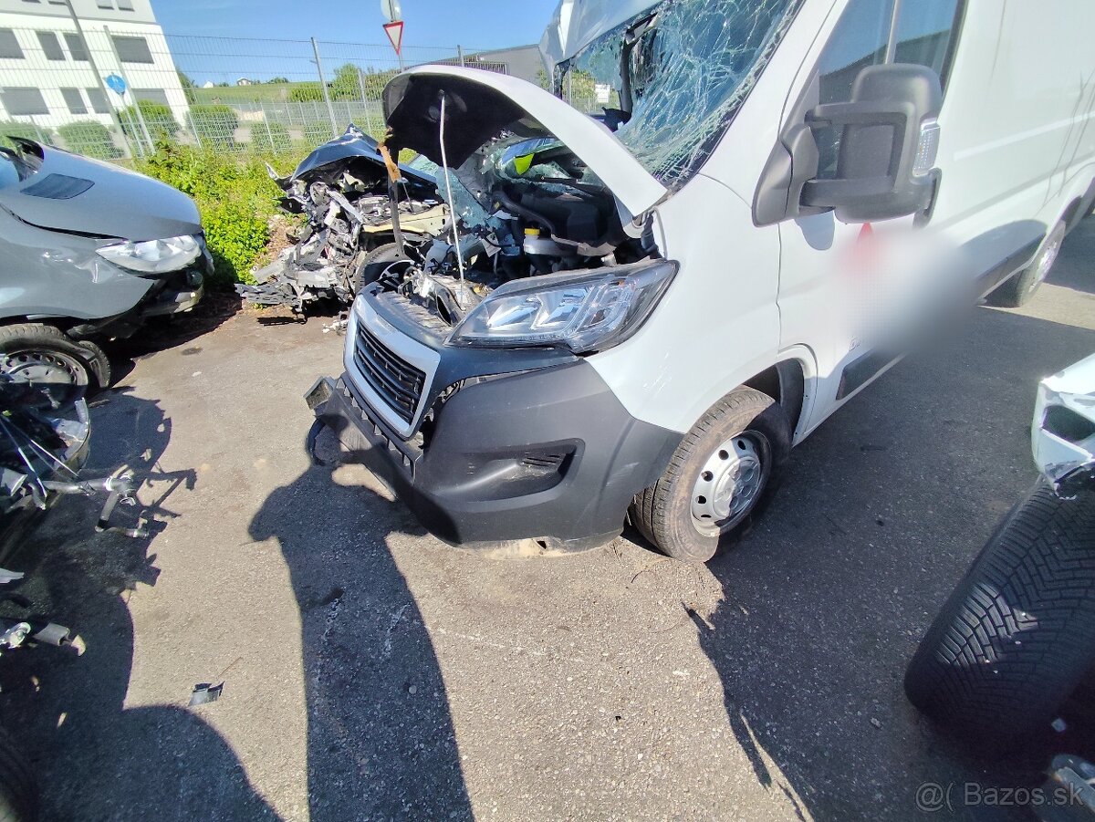 Peugeot boxer