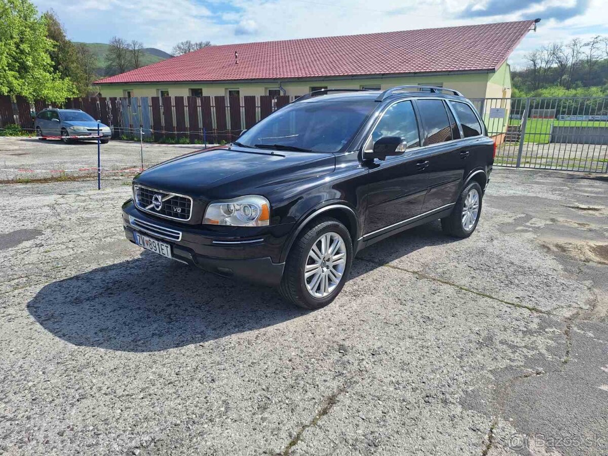 Volvo XC 90 Executive 4.4 V8