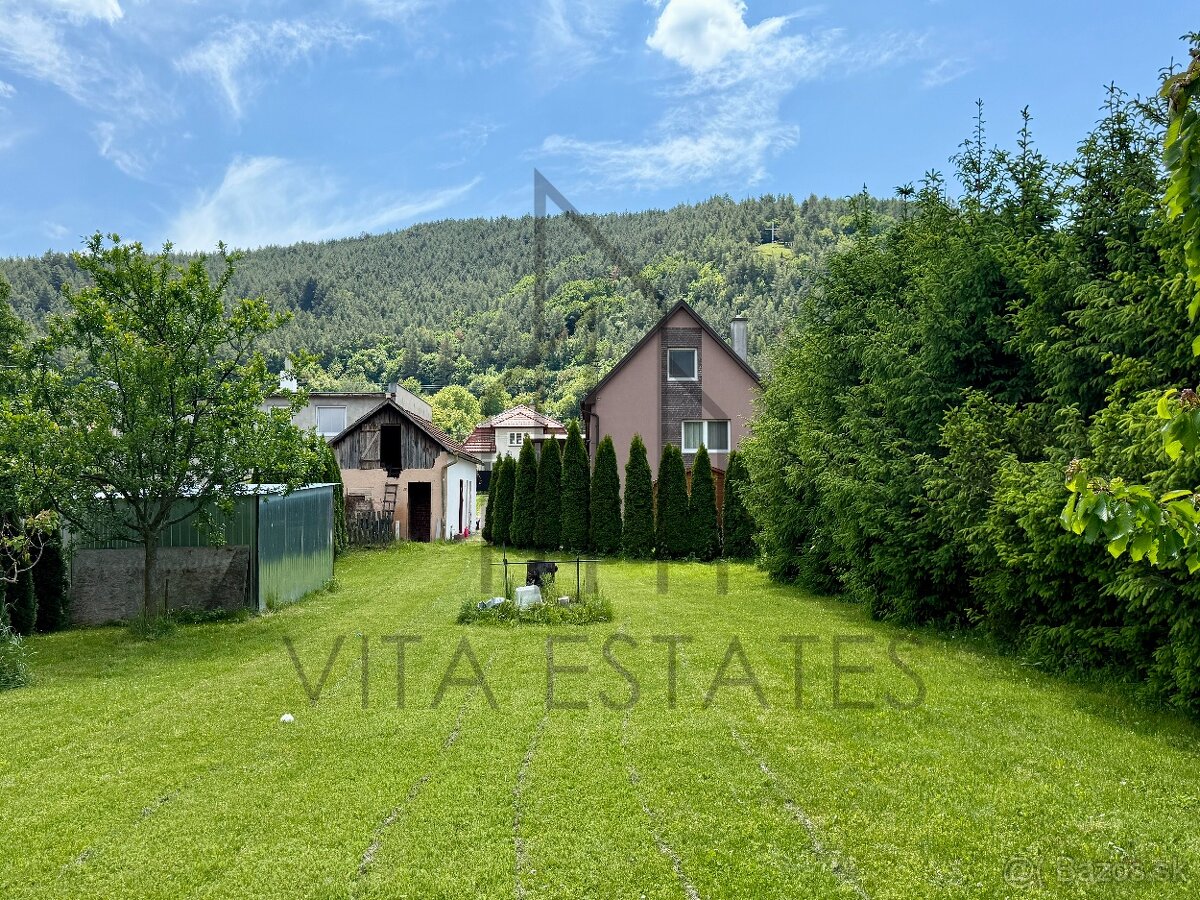 🏡 NA PREDAJ Trojposchodový rodinný dom Nitrica
