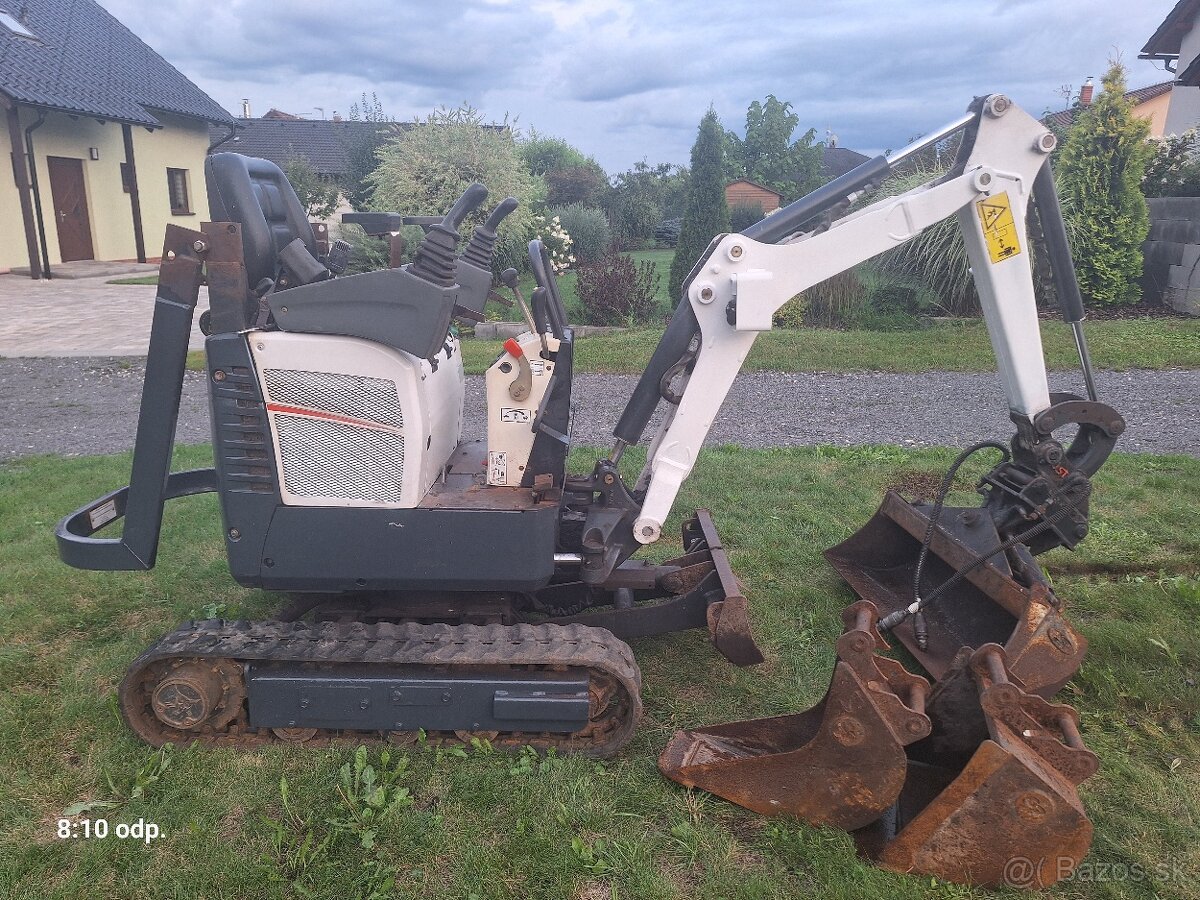 Bobcat E10