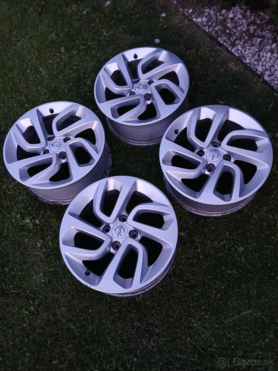 Opel Crossland r16 4x108