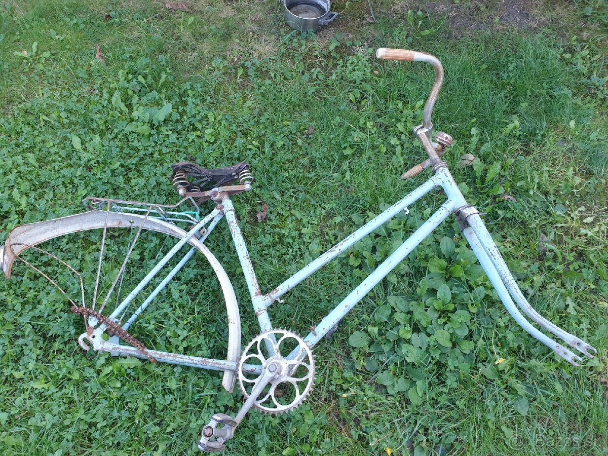 Ram zo stareho bicykla