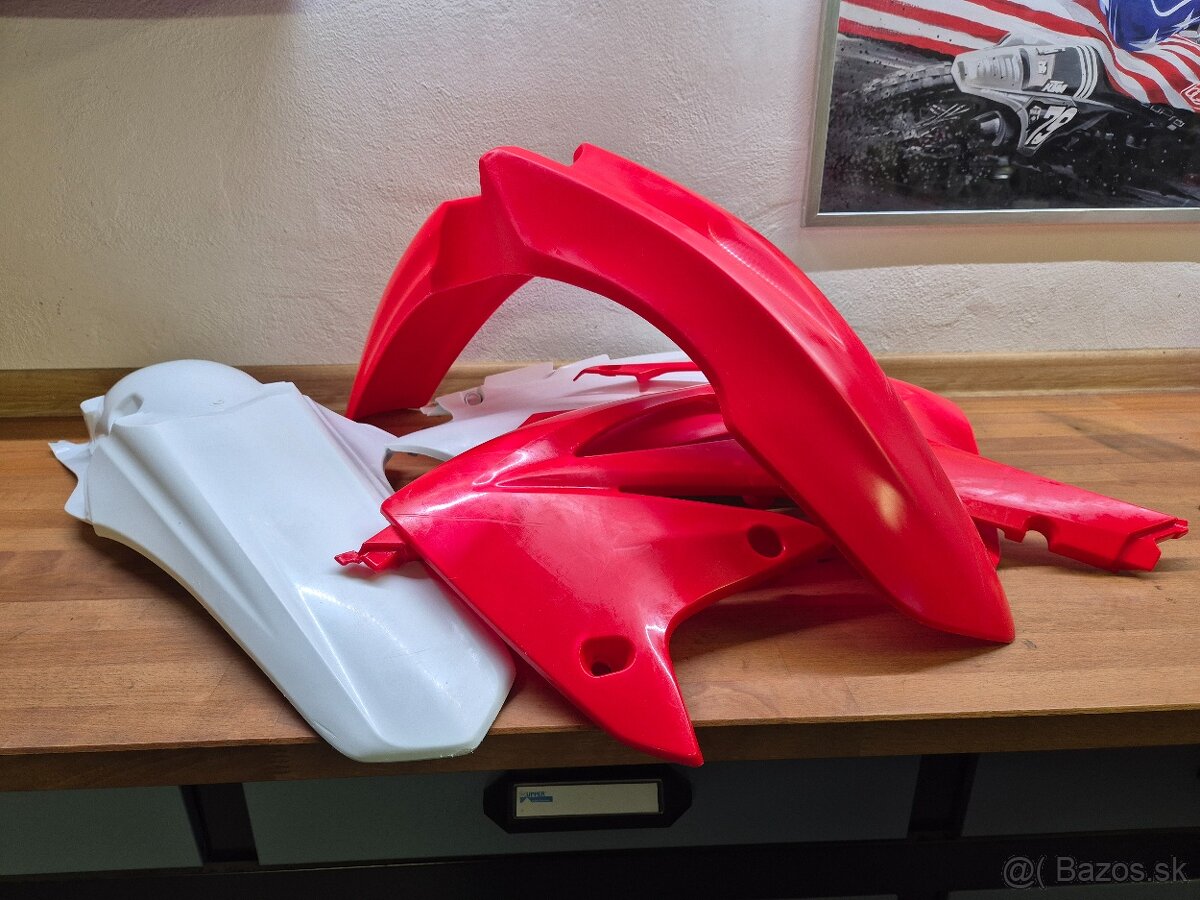 Plasty HONDA CRF