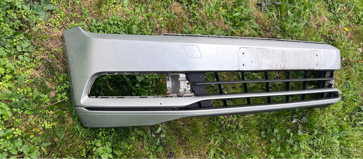 VW Passat b8 predný nárazník