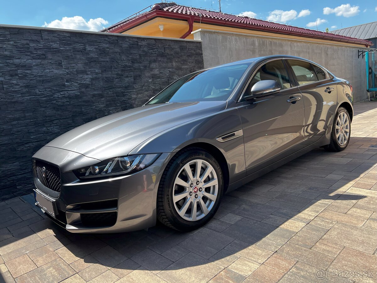 Jaguar XE 2.0 I4D 180k Prestige AT