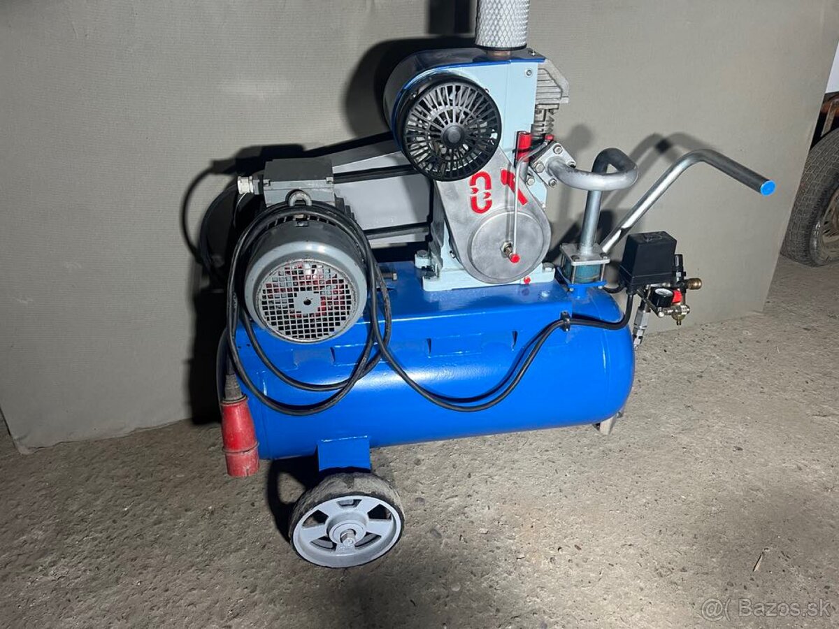 Predám jednovalcový kompresor Orlík