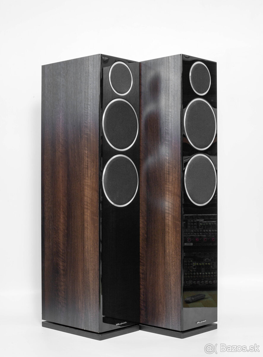 Wharfedale Diamond 230