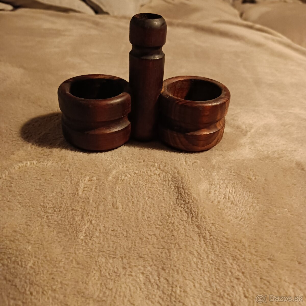 Retro drevená solnička, nádobky, polička, svietnik zdarma