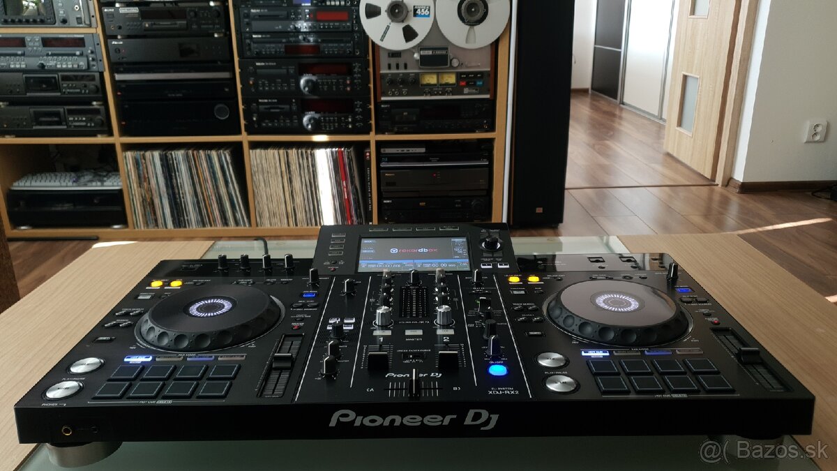 Pioneer XDJ-RX2
