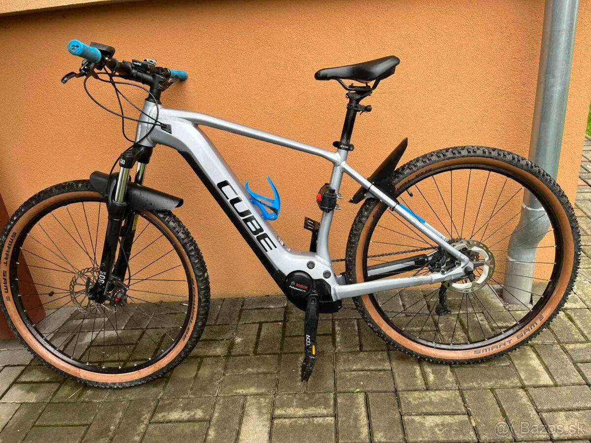 Cube Reaction Performance hybrid XL 29"