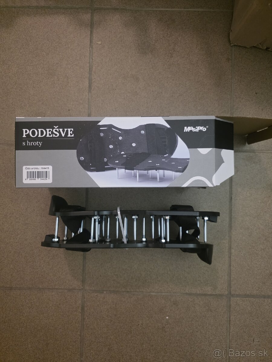 Podrážky s hrotmi na samonivelizacne stierky