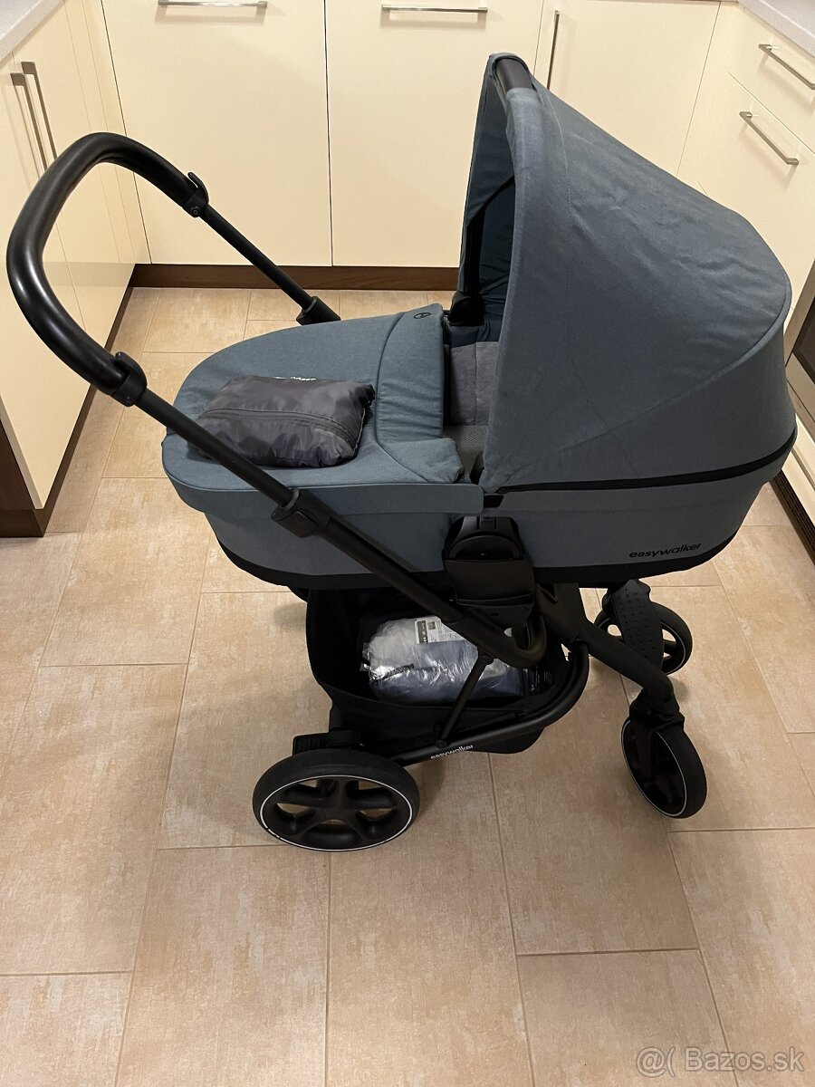 Easywalker Harvey 3, dvoj-kombinácia