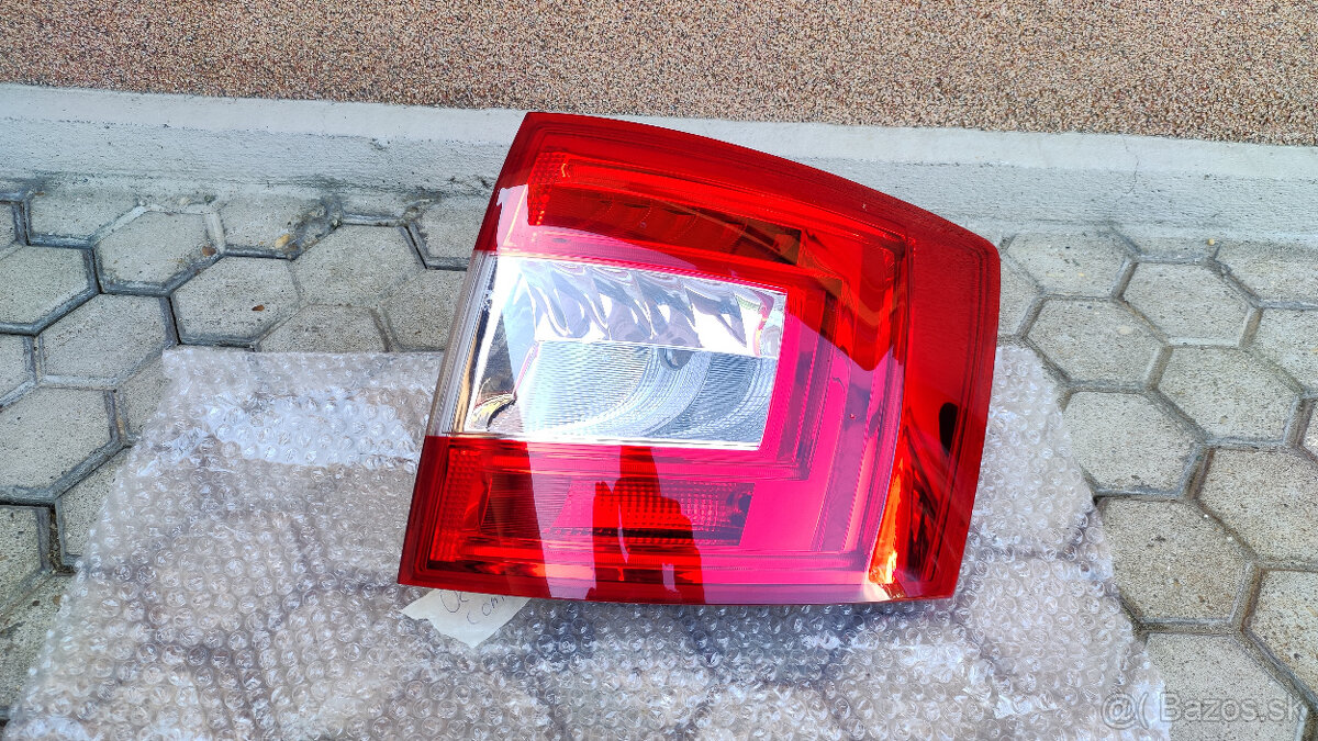 P. zadné svetlo octavia III combi