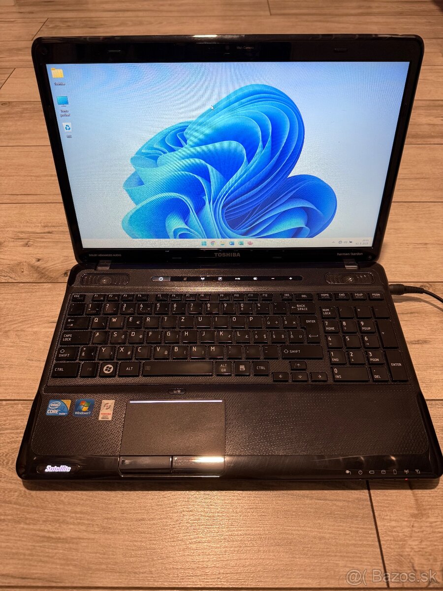 Predám Toshiba Satellite 15,6” s SSD