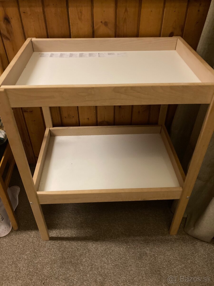 Prebalovaci pult Ikea