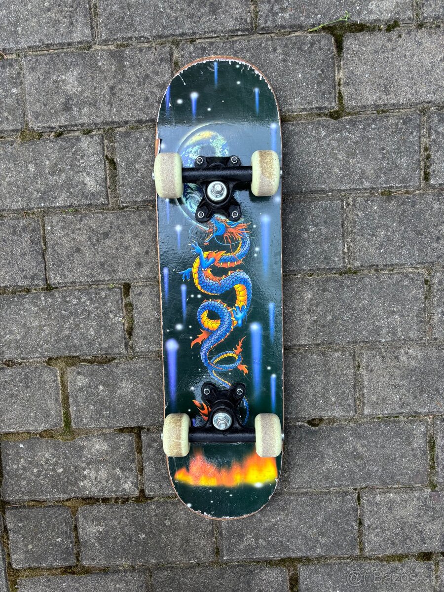 Skateboard