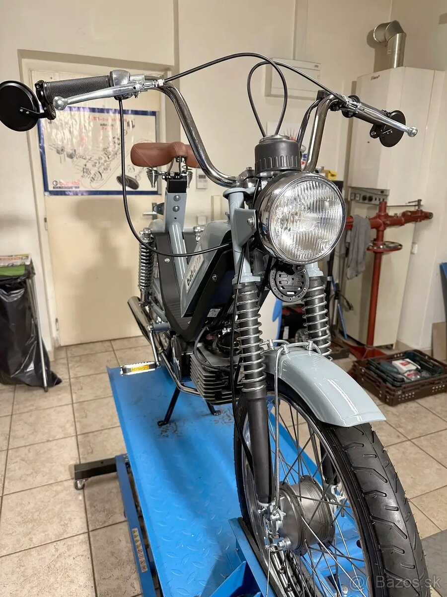 Babetta 210 Cafe