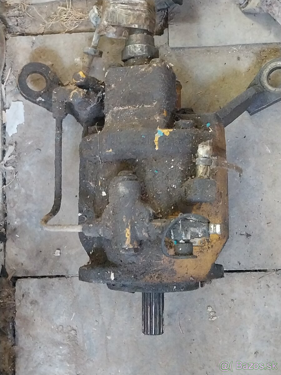 Predam hydraulicke cerpadlo na cat.