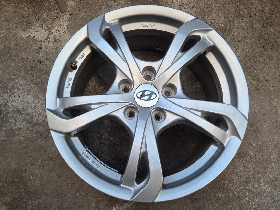 5x114,3 r17 ET47 x 7J elektróny HYUNDAI + KIA