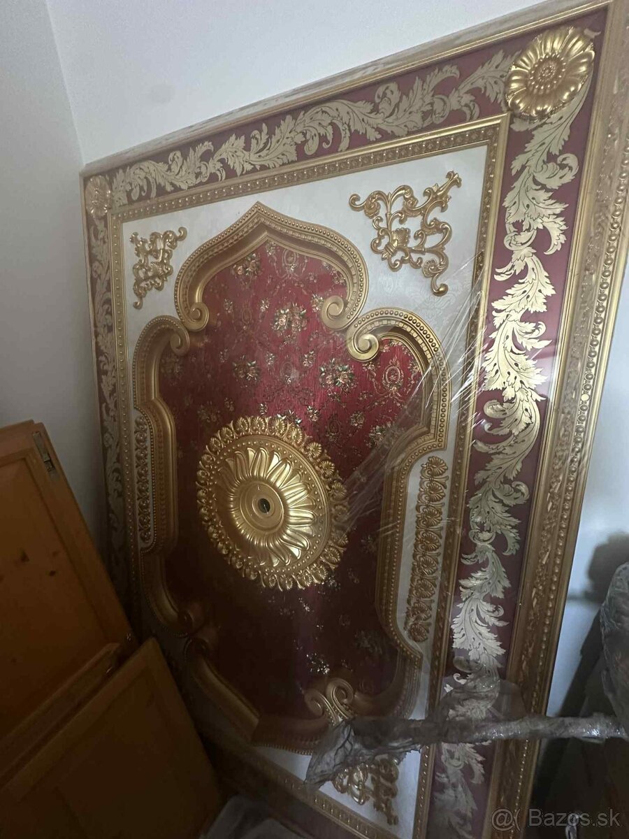 Ozdoba pod luster