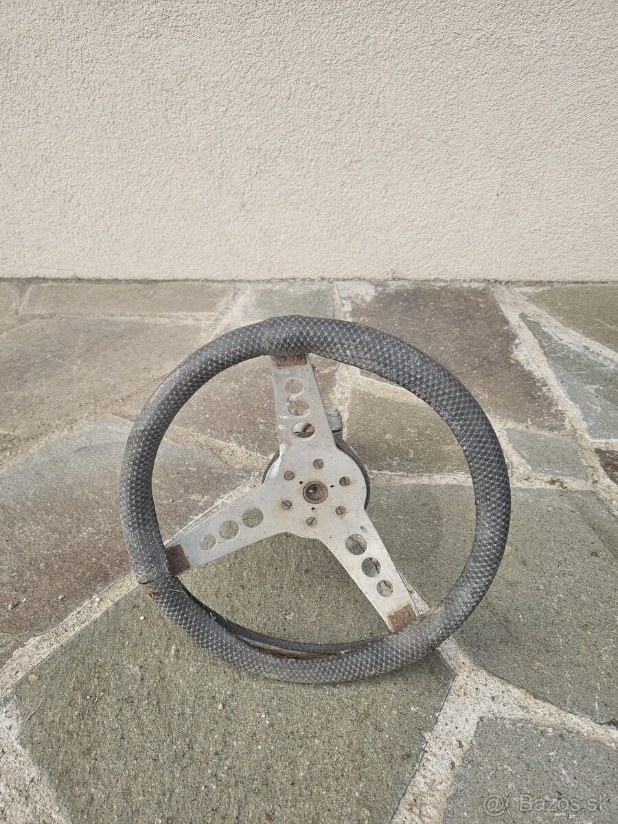 Volant Kolinak + originál krátke páčky na Škodu 110 R