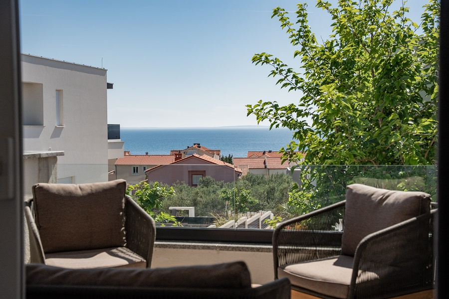 Chorvatsko-luxusný zariadený 4 izbový apartmán na Pagu