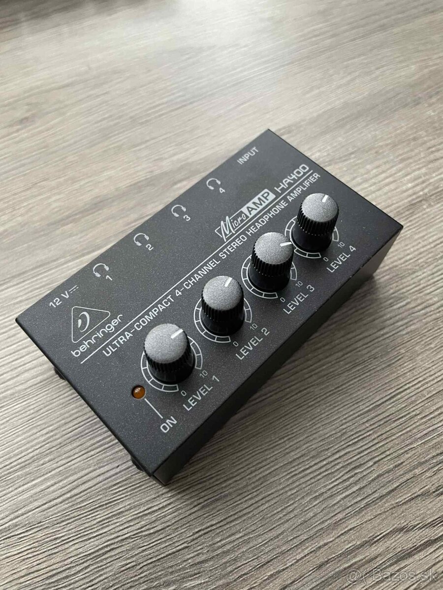 Behringer HA 400 MICROAMP Slúchadlový zosilňovač
