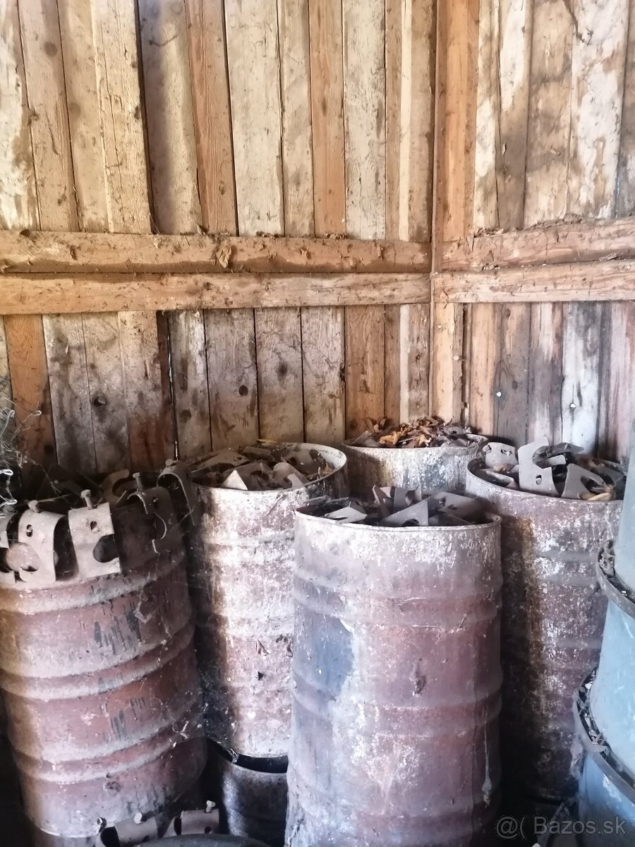 Predám lešenárske žaby