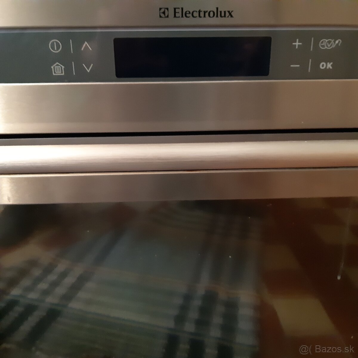 predám rúru ELETROLUX na súčiastky