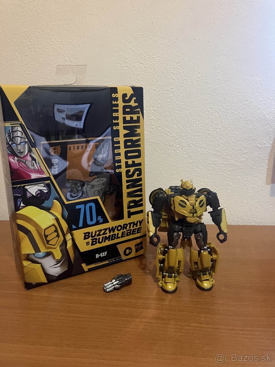 Transformers: Studio Series 70 Buzzworthy Bumblebee B-127