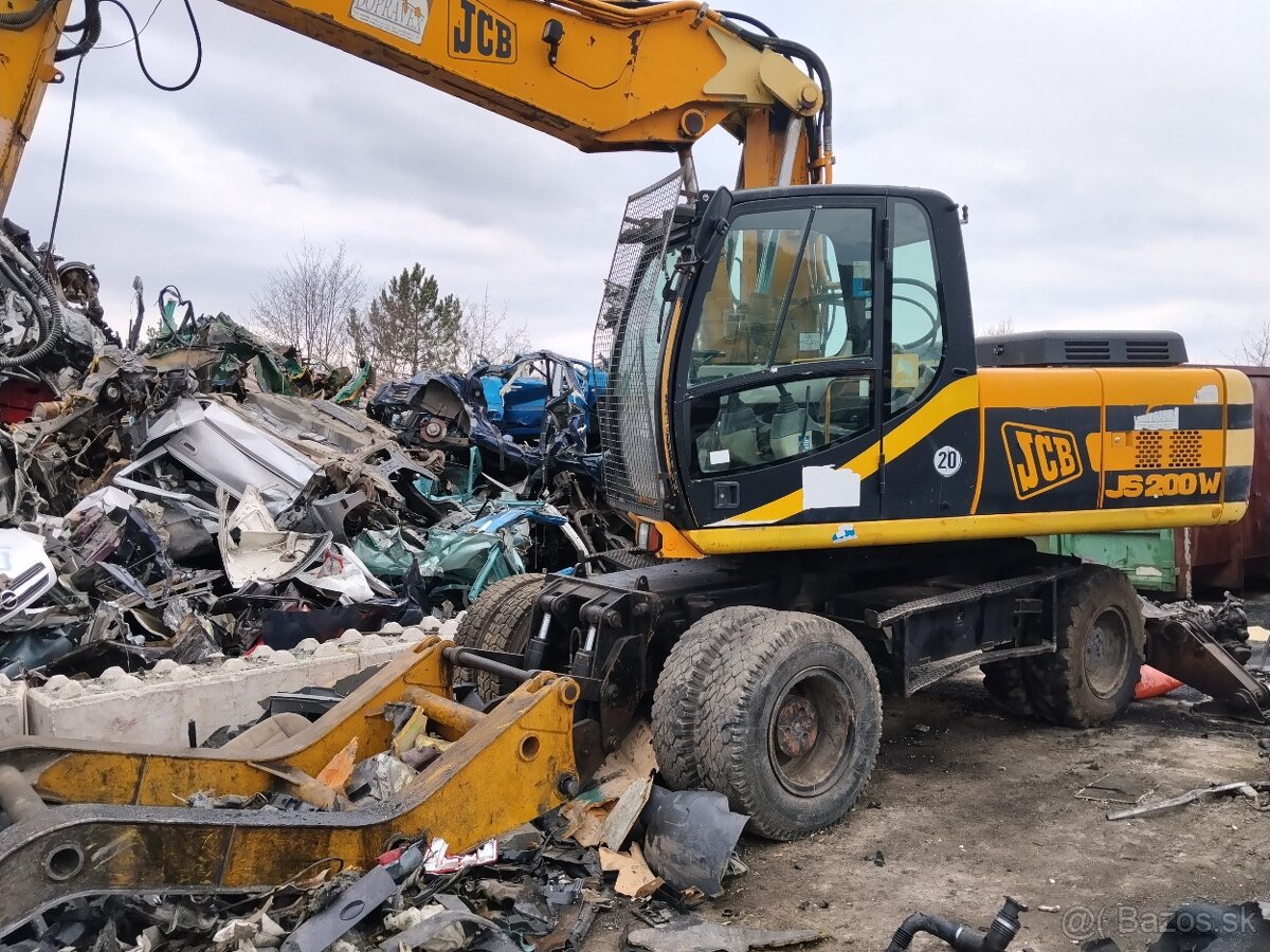JCB JS 200W