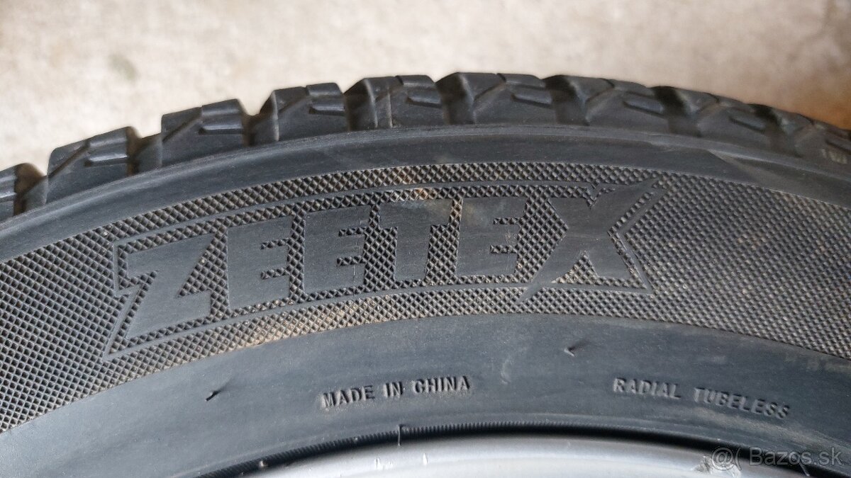 Predám pneumatiky 215/55 r16